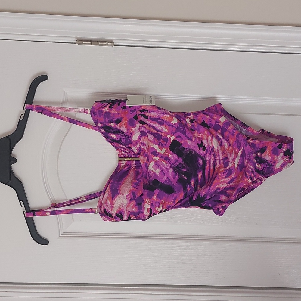 Calvin Klein Swim Suit Women's Size 4 Detach Strap UPF 50+ Purple Pink NWT